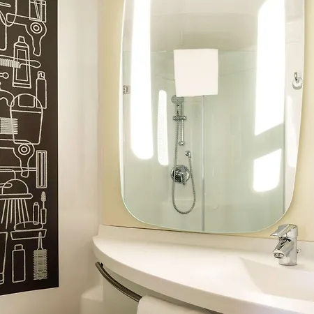 Ibis Hotel