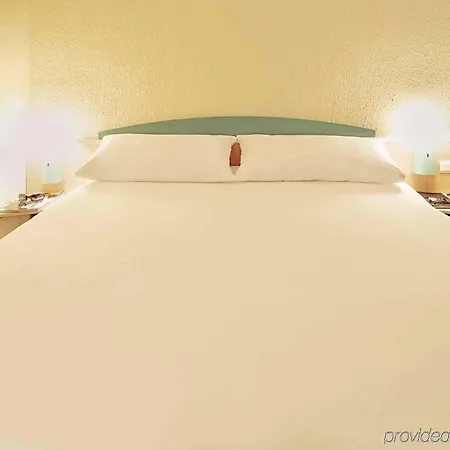 イビス 3* オンフルール