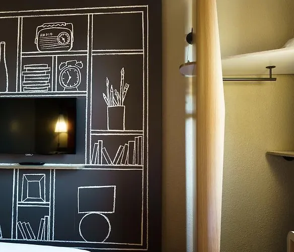 Hotell Ibis Honfleur